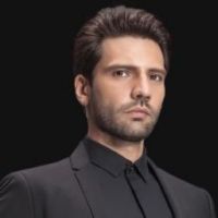 Kaan Urgancıoğlu as Emir
